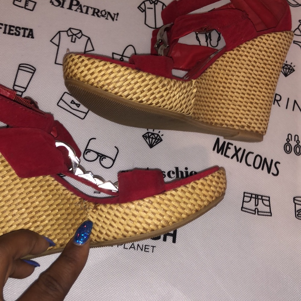 Wedges - Picture 6 of 6